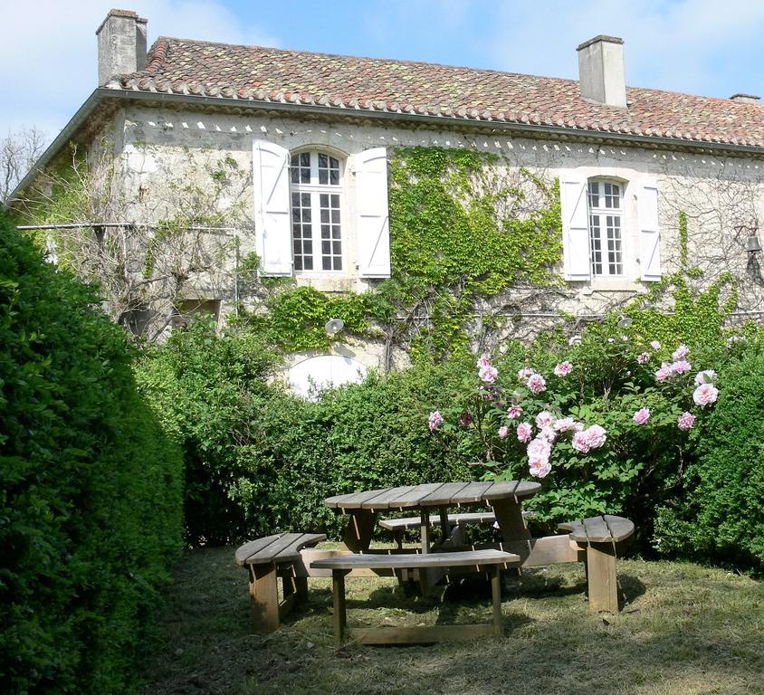 Le Gobelin - La Maisou Sérignac Exteriör bild